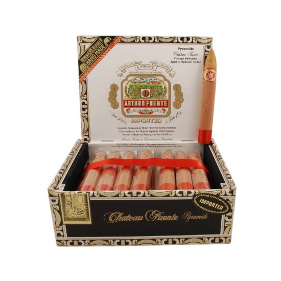 Trabucuri Arturo Fuente Chateau Pyramid (25)